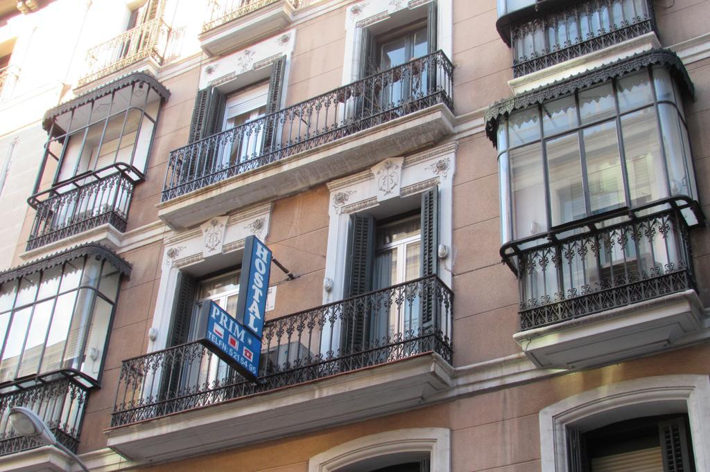Hostal Prim Madrid Bagian luar foto